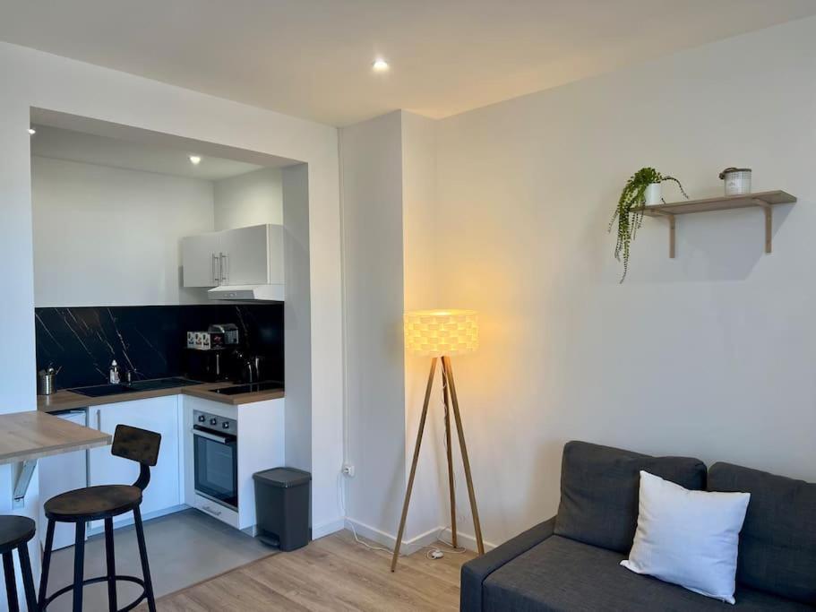 Montpellier Centre - La Fenetre De L'Ecusson Apartment Exterior photo